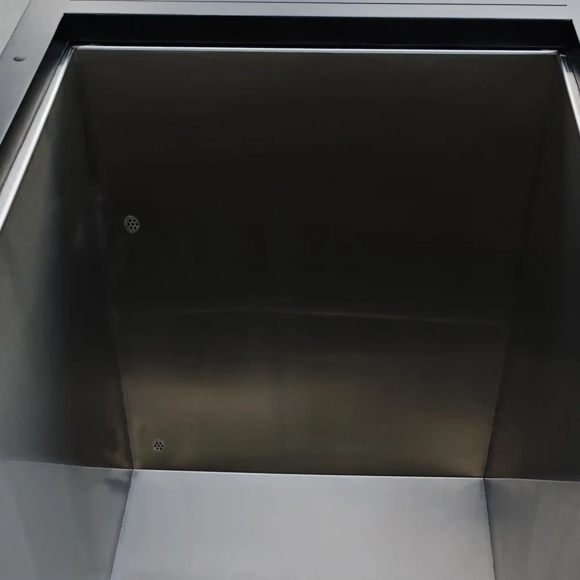 CenturaHeat - Outdoor Hot and Cold Therapy Plunge Tub – Black - Your Fitness Hub