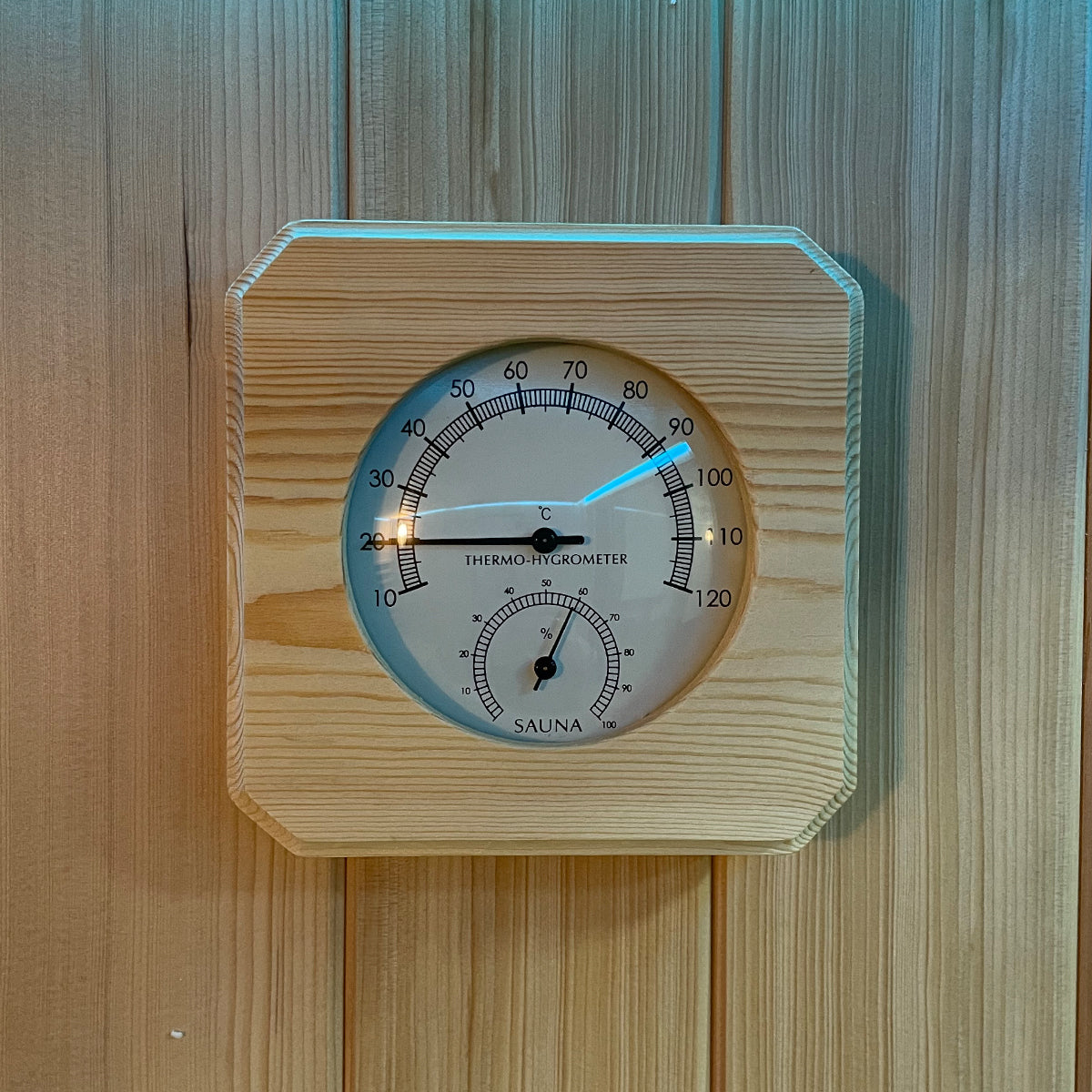 Insignia - MXOS1700 3rd Generation - Outdoor Sauna 1700mm x 1500mm Hybrid - Your Fitness Hub