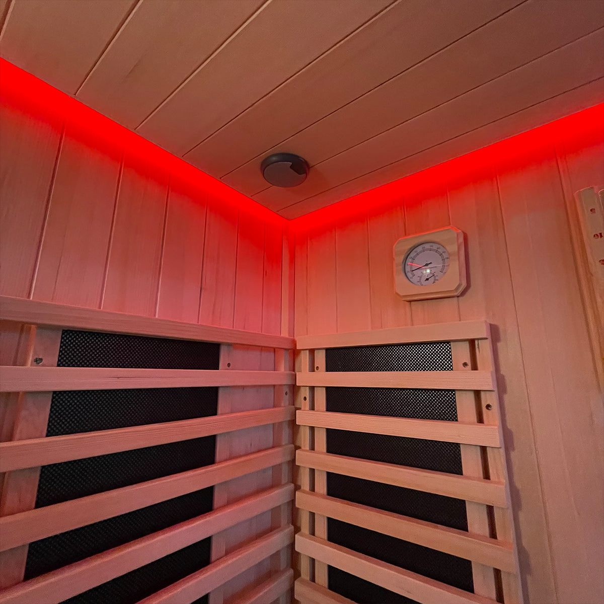 Insignia - MXOS1700 3rd Generation - Outdoor Sauna 1700mm x 1500mm Hybrid - Your Fitness Hub