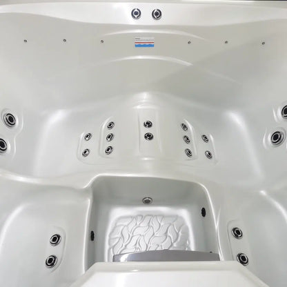 CenturaHeat - Triglav Premium 3-4 Seater Spa Hot Tub – White Pearlescent