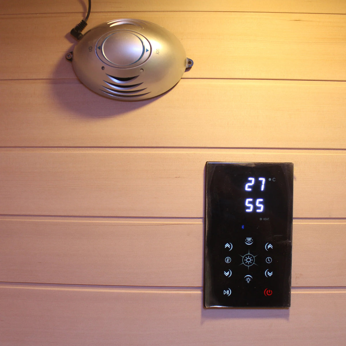 CenturaHeat - 3 Person Traditional Outdoor Sauna Room - HEAT-HS5001