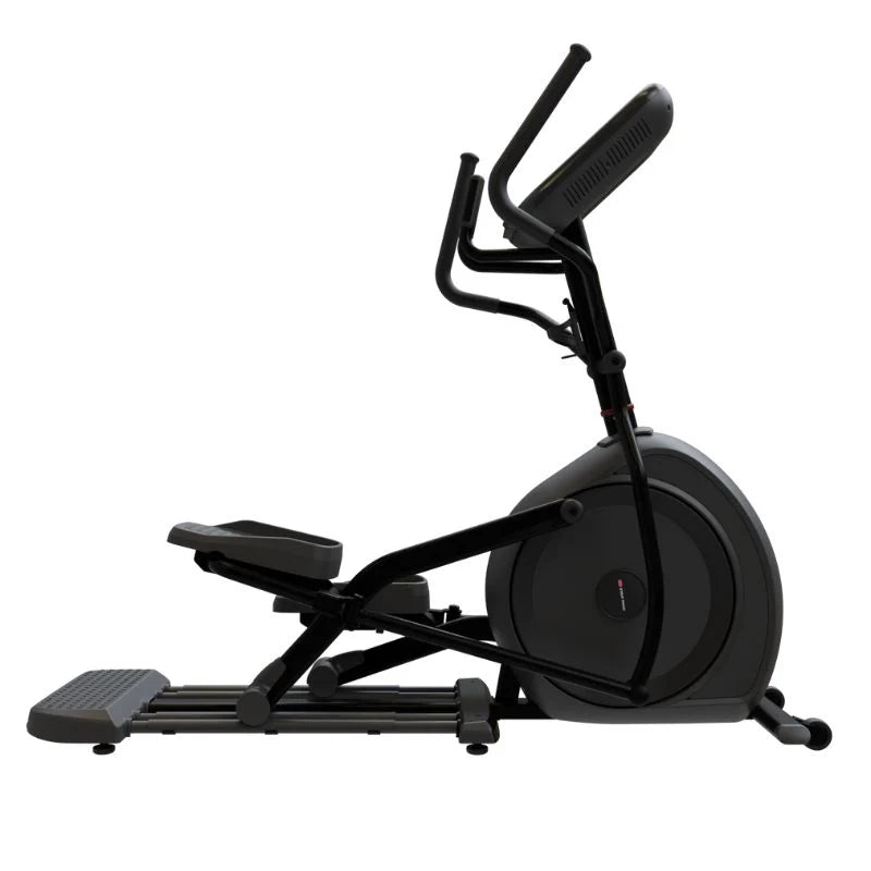 Star Trac 4CT Cross Trainer